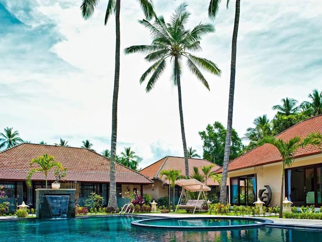 รอสซา การ์เดน โฮเทล วิลลารอสซ่าเดิม Hotel จันดีดาซา ภายนอก รูปภาพ