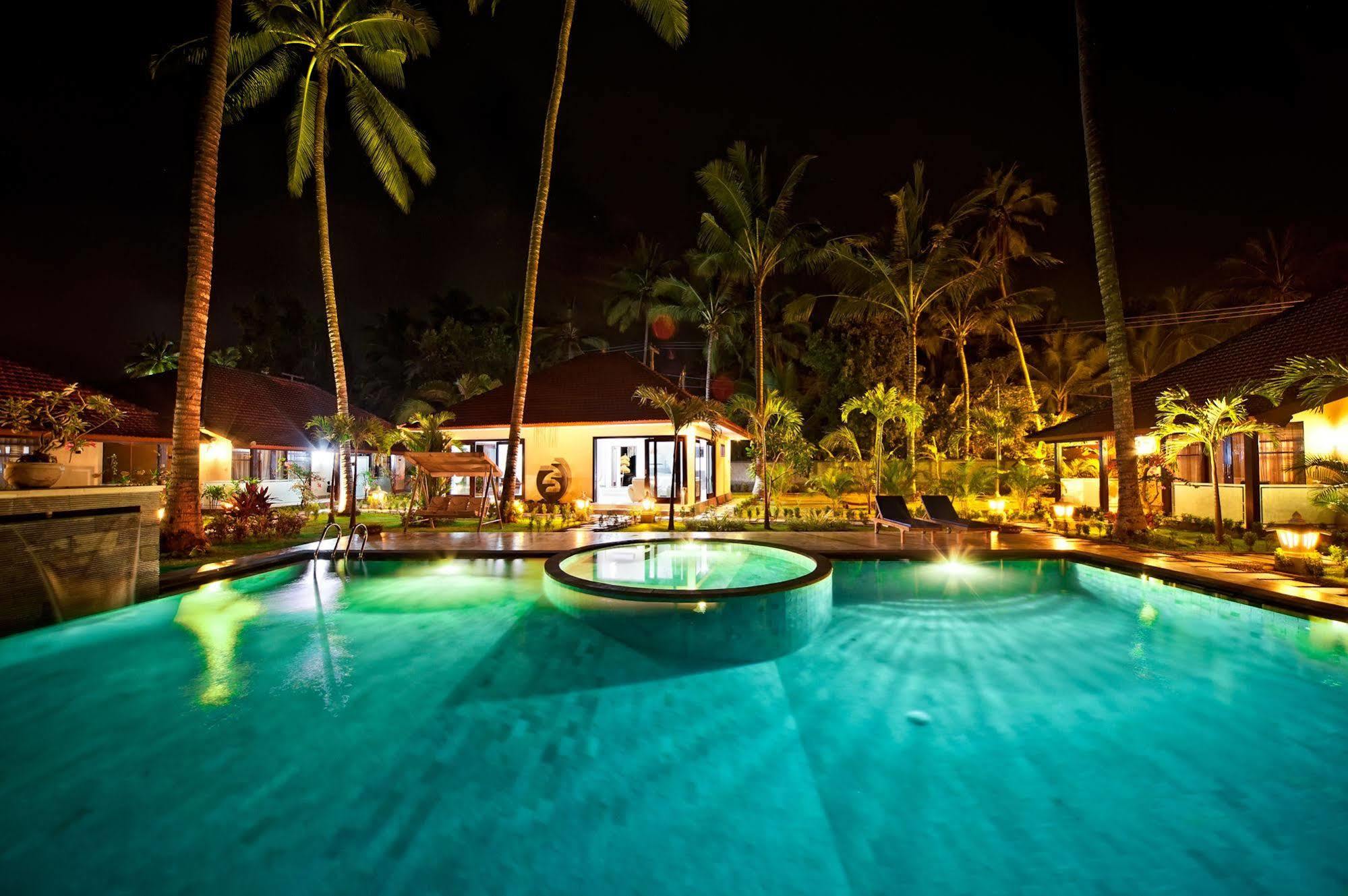 รอสซา การ์เดน โฮเทล วิลลารอสซ่าเดิม Hotel จันดีดาซา ภายนอก รูปภาพ